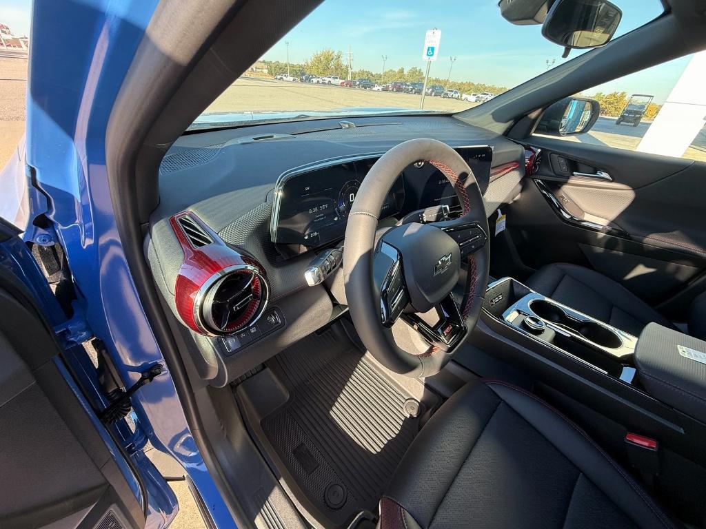 new 2026 Chevrolet Equinox car, priced at $35,173