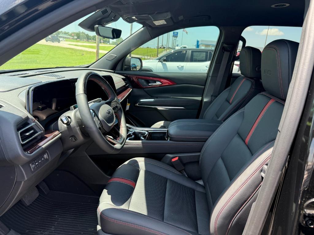 new 2025 Chevrolet Traverse car, priced at $58,019