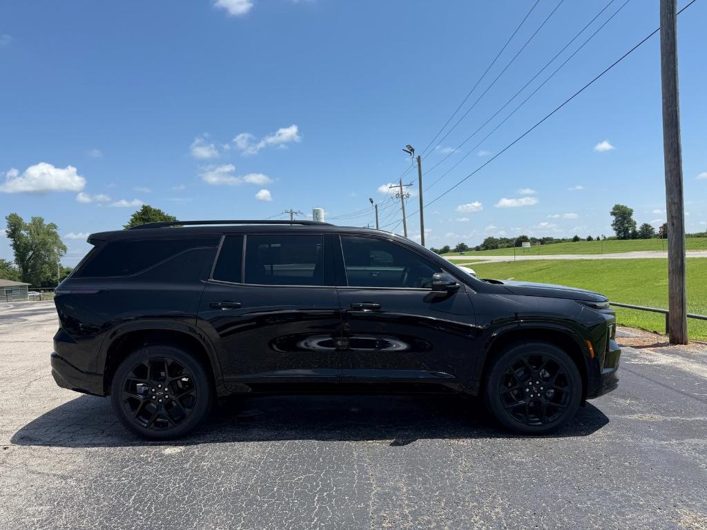 new 2025 Chevrolet Traverse car, priced at $58,019
