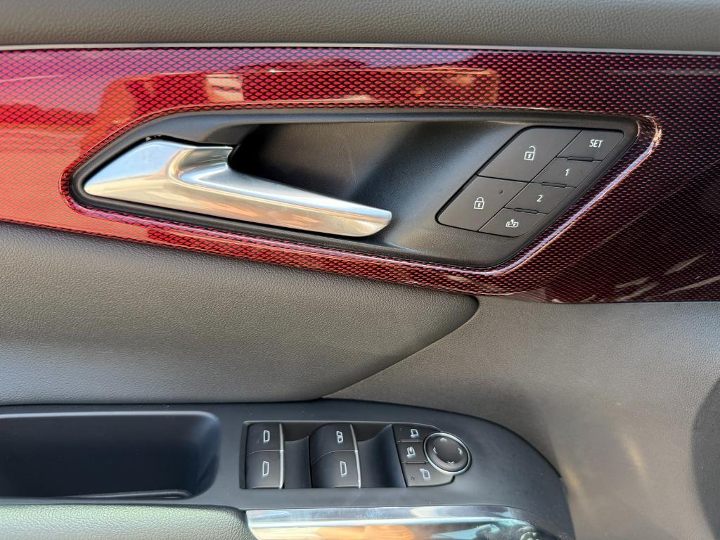 new 2025 Chevrolet Traverse car, priced at $58,019