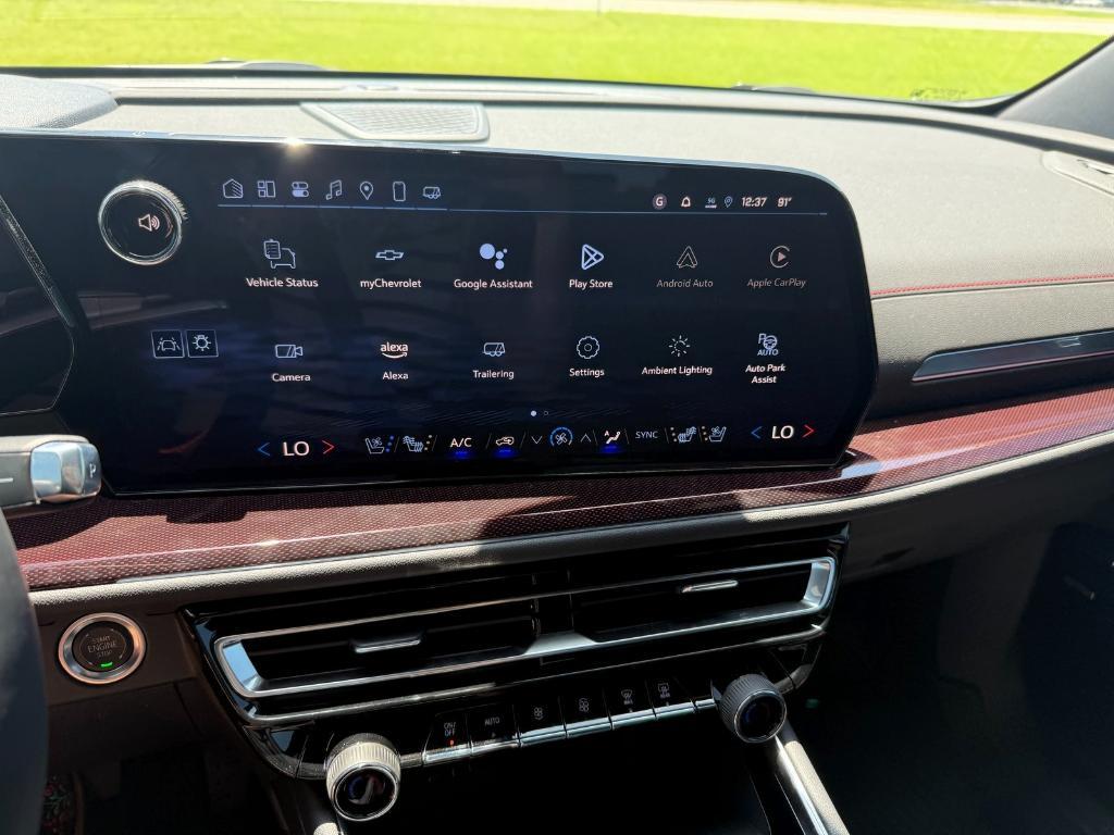 new 2025 Chevrolet Traverse car, priced at $58,019