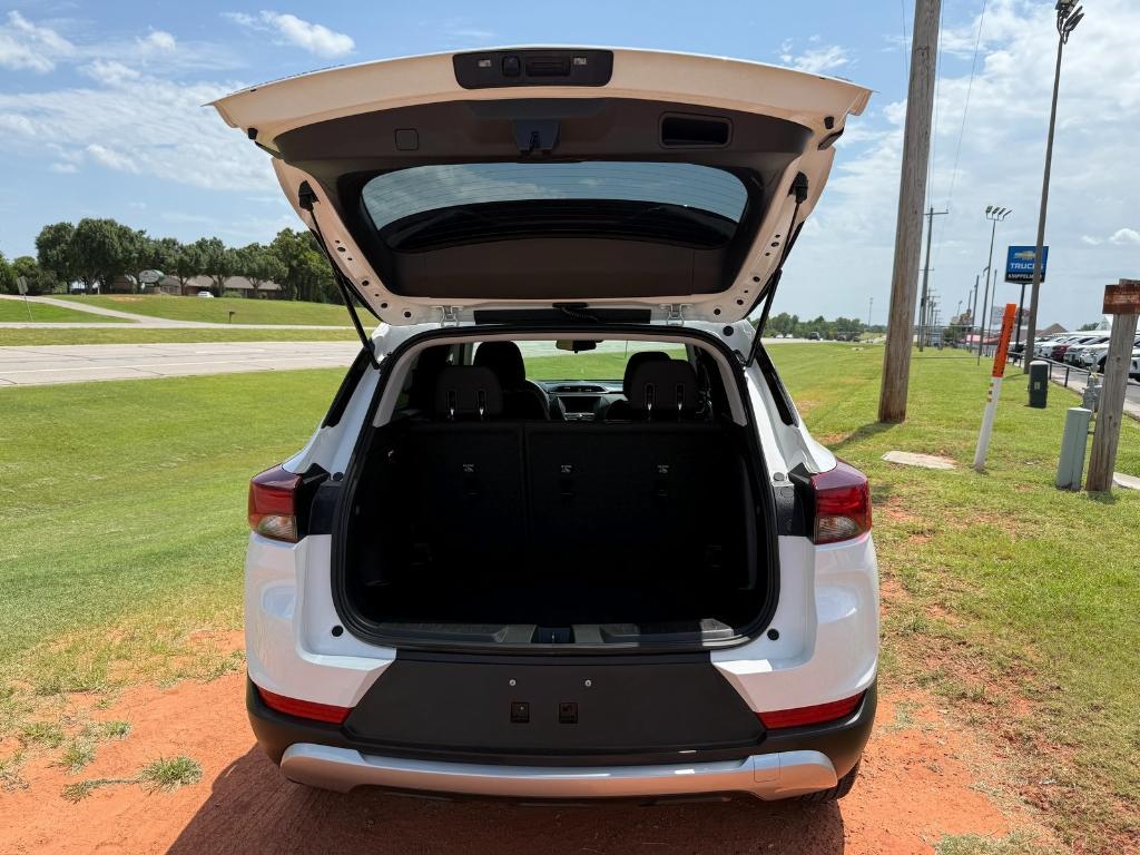 used 2023 Chevrolet TrailBlazer car, priced at $21,866