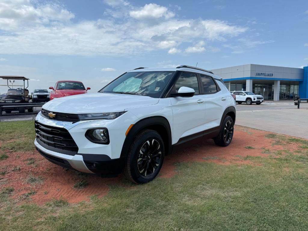 used 2023 Chevrolet TrailBlazer car, priced at $21,866