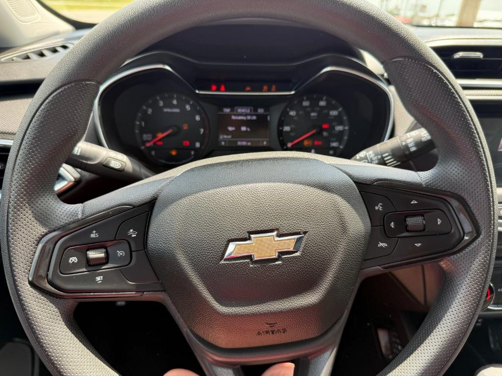 used 2023 Chevrolet TrailBlazer car, priced at $21,866