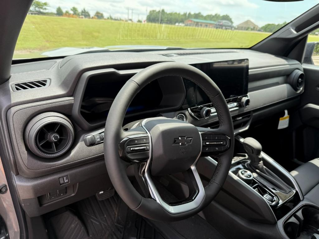 new 2025 Chevrolet Colorado car, priced at $44,319