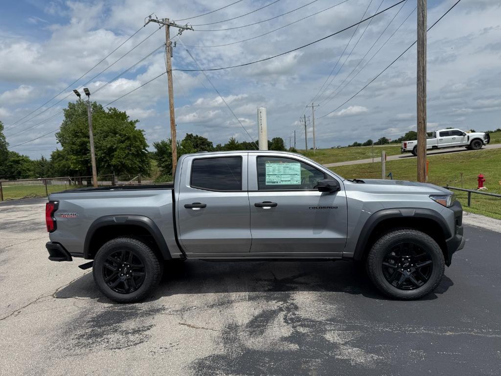 new 2025 Chevrolet Colorado car, priced at $44,319