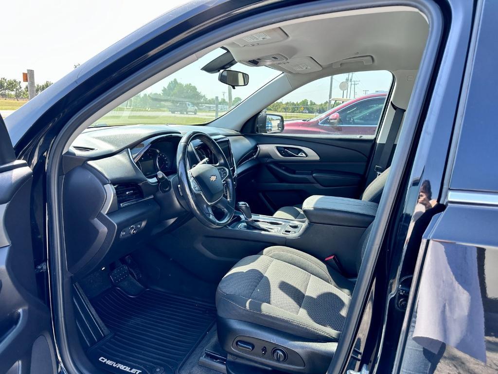 used 2019 Chevrolet Traverse car, priced at $12,215