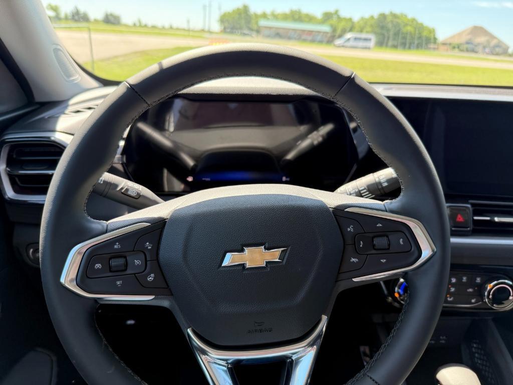 new 2025 Chevrolet TrailBlazer car, priced at $26,731