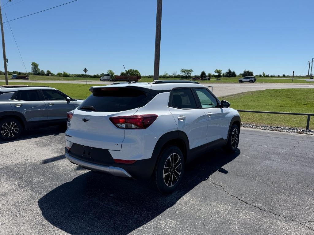 new 2025 Chevrolet TrailBlazer car, priced at $26,731