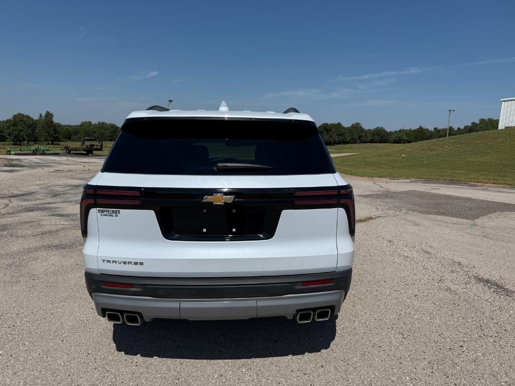 new 2026 Chevrolet Traverse car, priced at $44,468