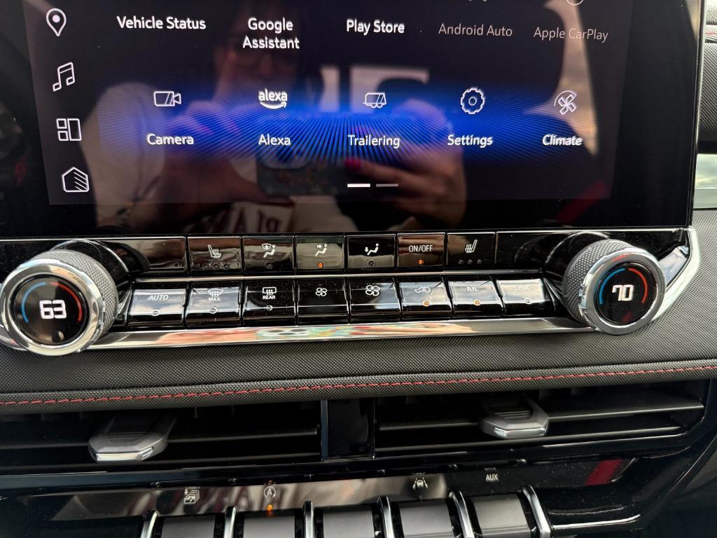 new 2025 Chevrolet Colorado car, priced at $44,686