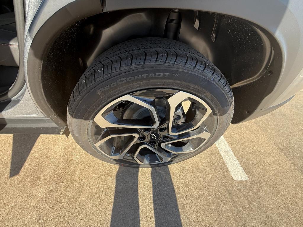 new 2026 Chevrolet Trax car, priced at $28,999