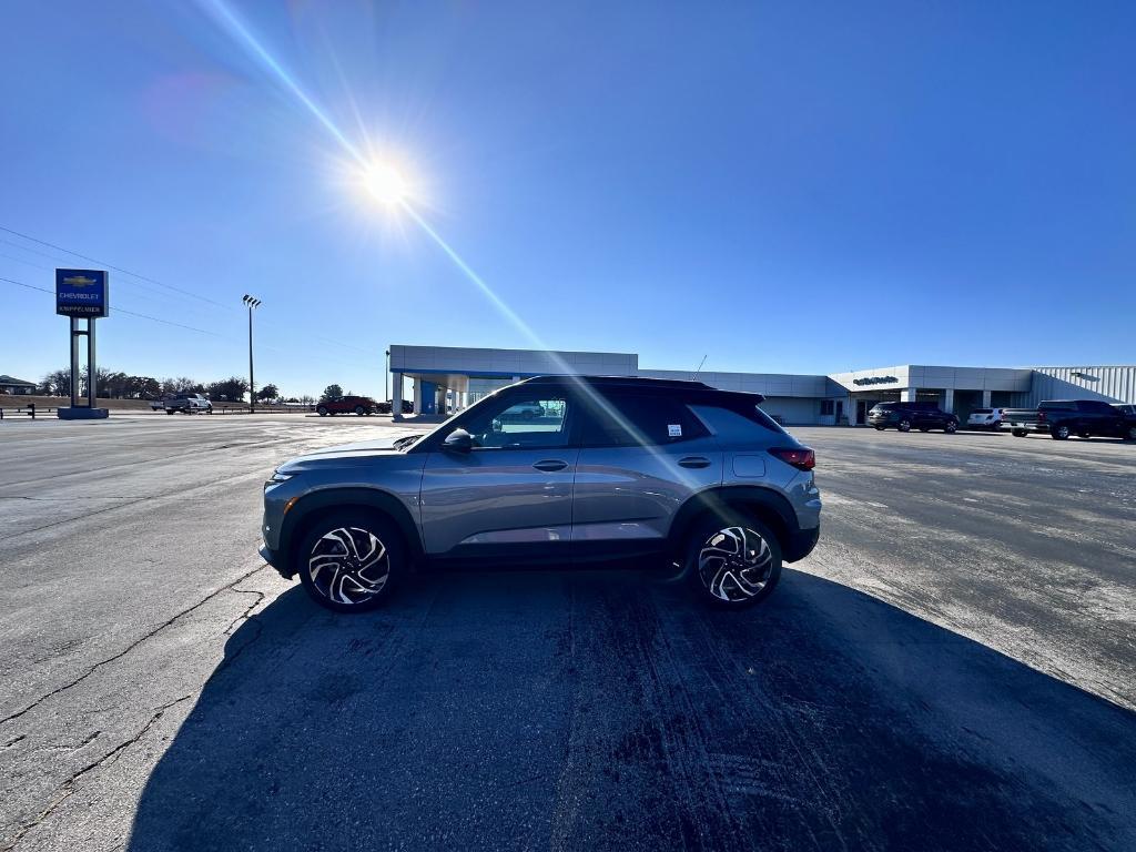 new 2025 Chevrolet TrailBlazer car, priced at $31,118