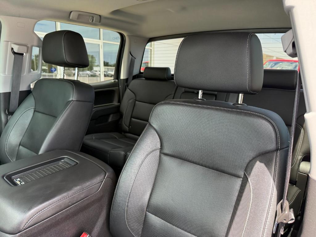 used 2018 Chevrolet Silverado 1500 car, priced at $31,592
