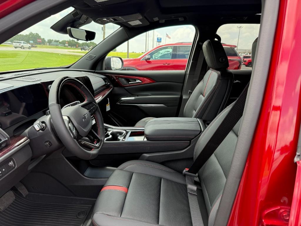 new 2025 Chevrolet Traverse car, priced at $57,455