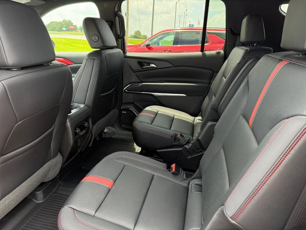 new 2025 Chevrolet Traverse car, priced at $57,455