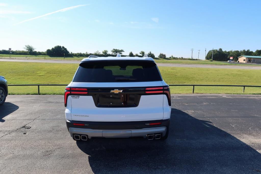 new 2026 Chevrolet Traverse car, priced at $42,378