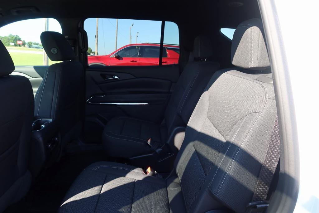 new 2026 Chevrolet Traverse car, priced at $42,378