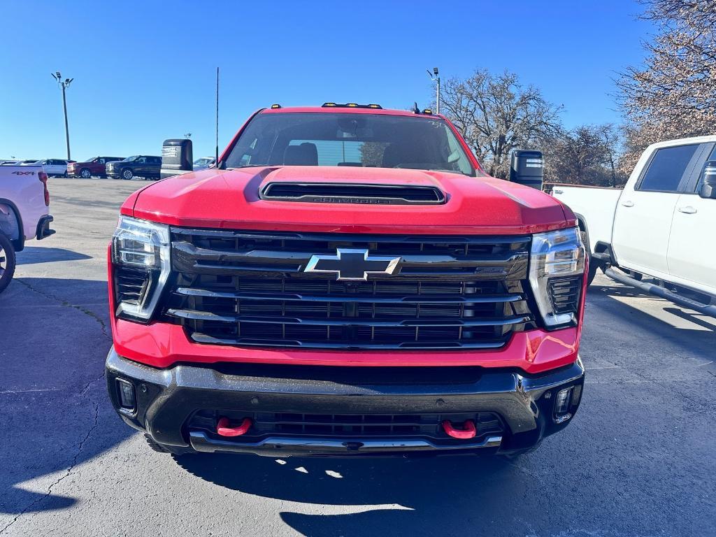 new 2025 Chevrolet Silverado 2500 car, priced at $62,256