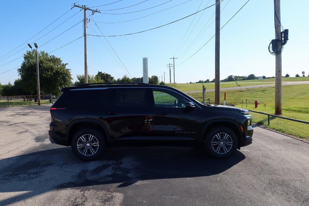 new 2026 Chevrolet Traverse car, priced at $44,099