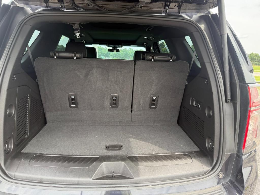 used 2022 Chevrolet Tahoe car, priced at $52,754