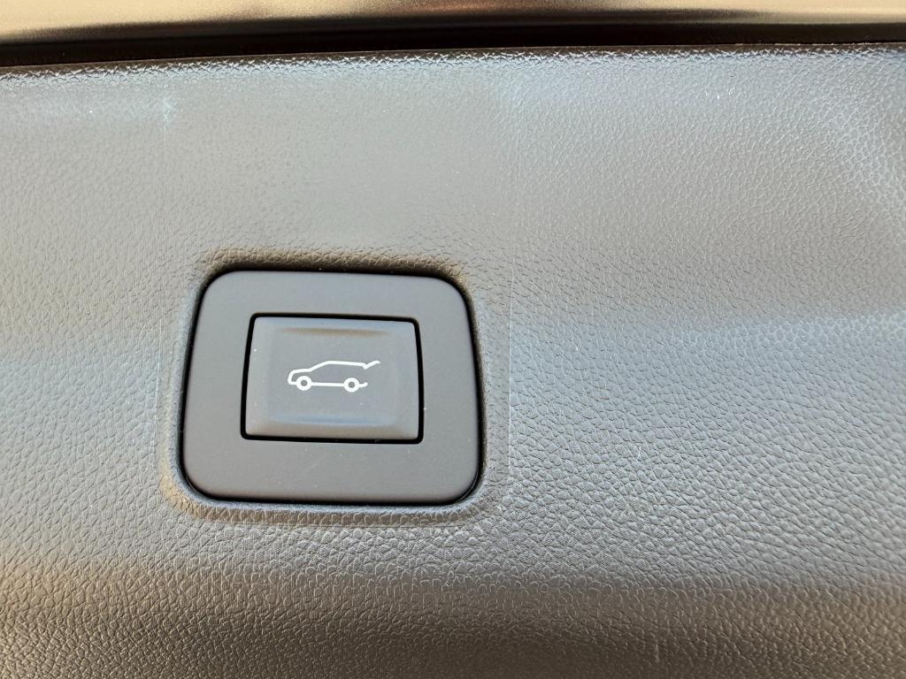 new 2025 Chevrolet TrailBlazer car, priced at $27,886