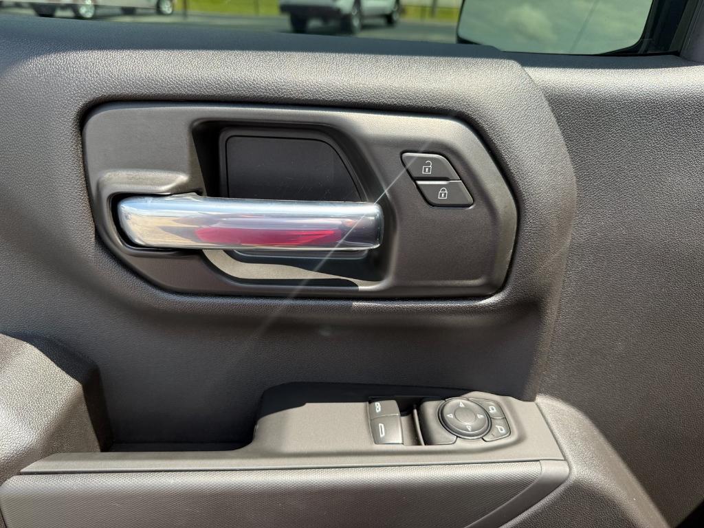 new 2025 Chevrolet Silverado 1500 car, priced at $34,492