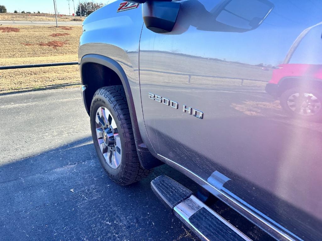 new 2025 Chevrolet Silverado 2500 car, priced at $59,336