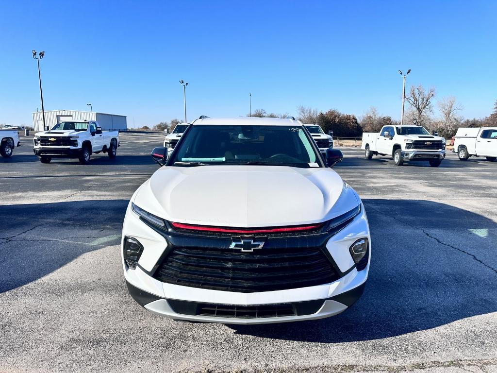 new 2025 Chevrolet Blazer car, priced at $38,702