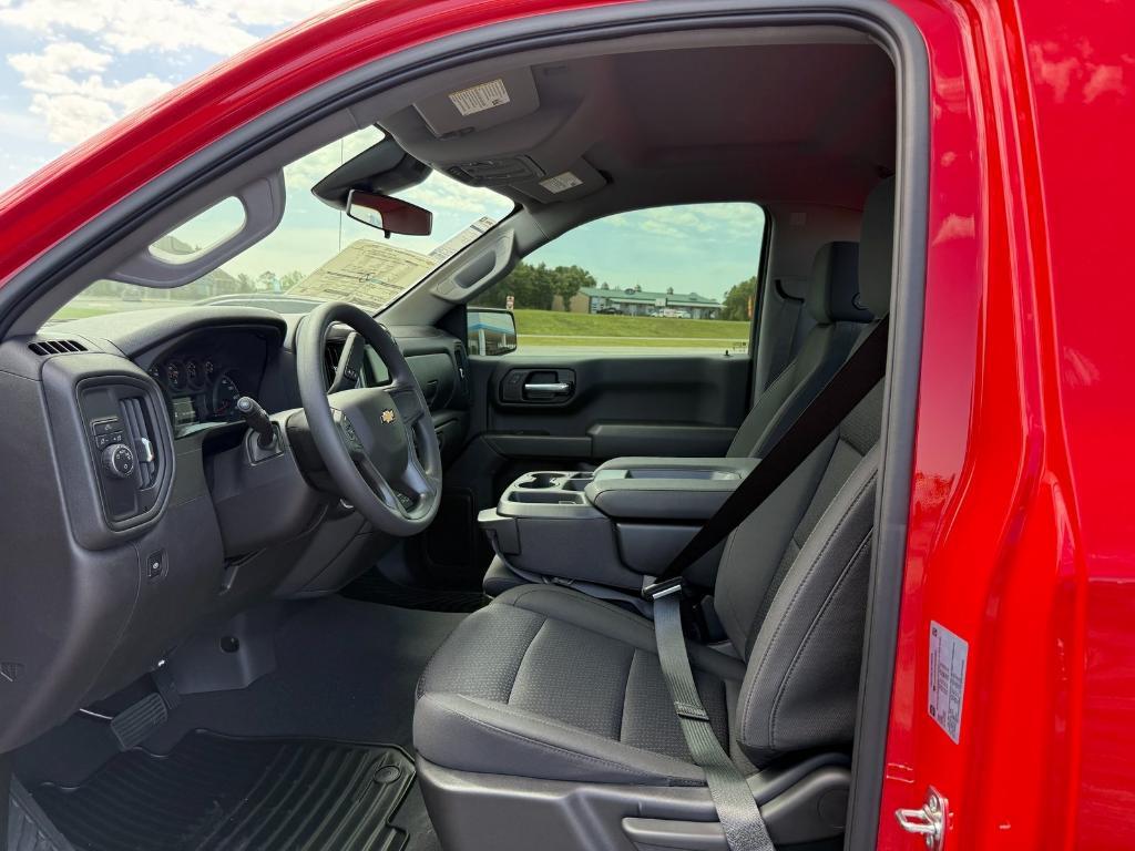 new 2025 Chevrolet Silverado 1500 car, priced at $35,952