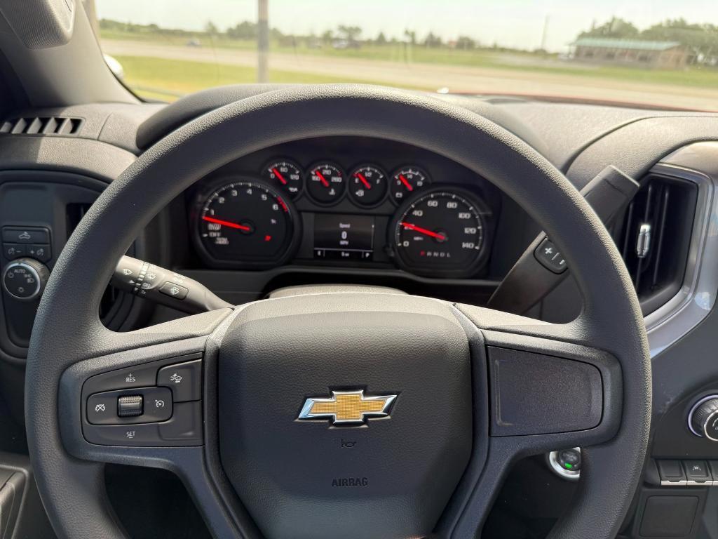 new 2025 Chevrolet Silverado 1500 car, priced at $35,952