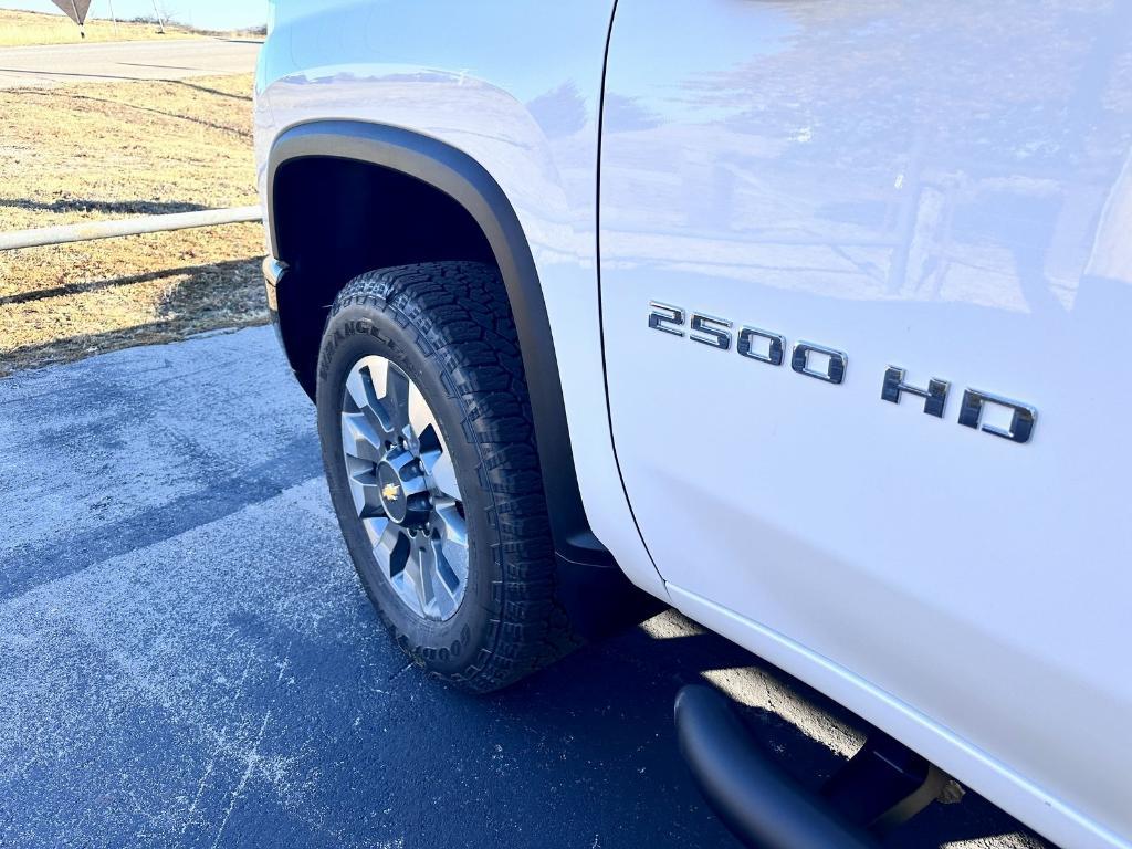 new 2025 Chevrolet Silverado 2500 car, priced at $56,307