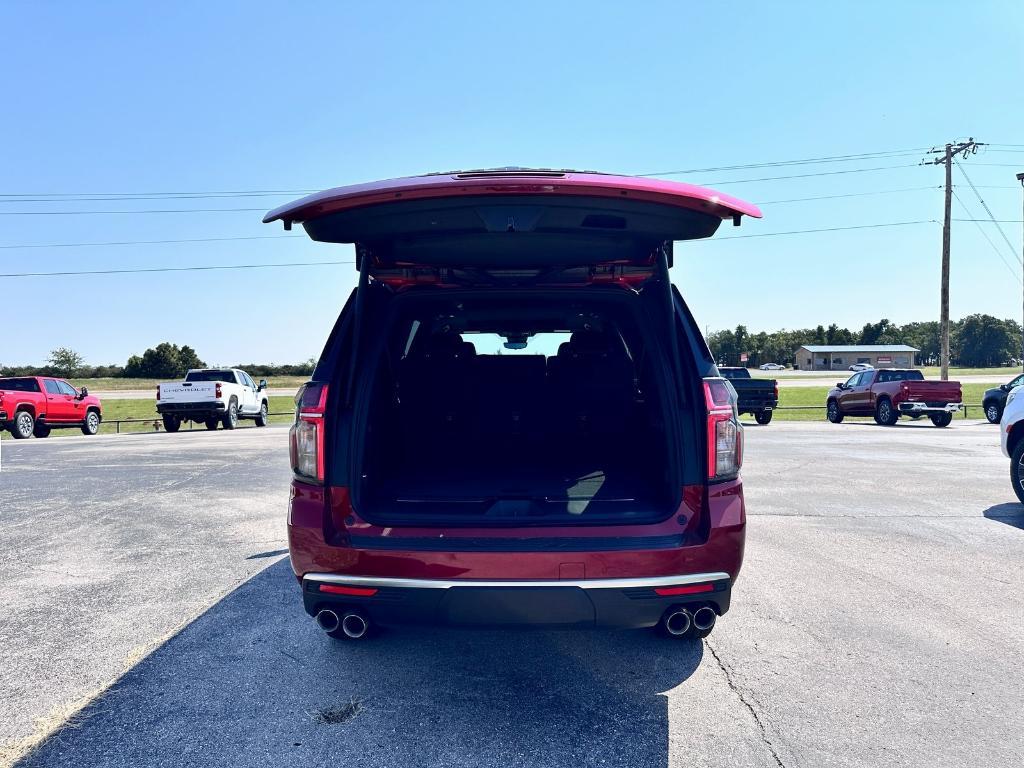 new 2024 Chevrolet Suburban car, priced at $89,695