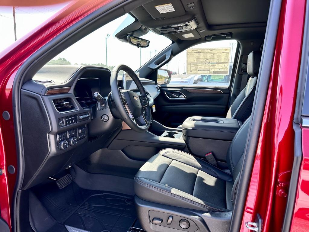 new 2024 Chevrolet Suburban car, priced at $89,695