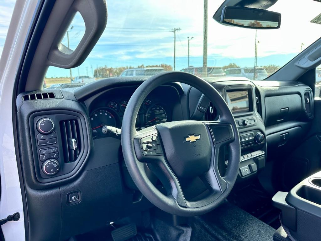 new 2025 Chevrolet Silverado 2500 car, priced at $49,413