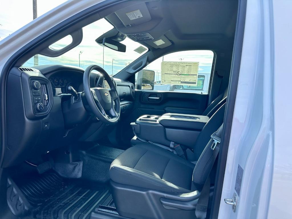 new 2025 Chevrolet Silverado 2500 car, priced at $49,413