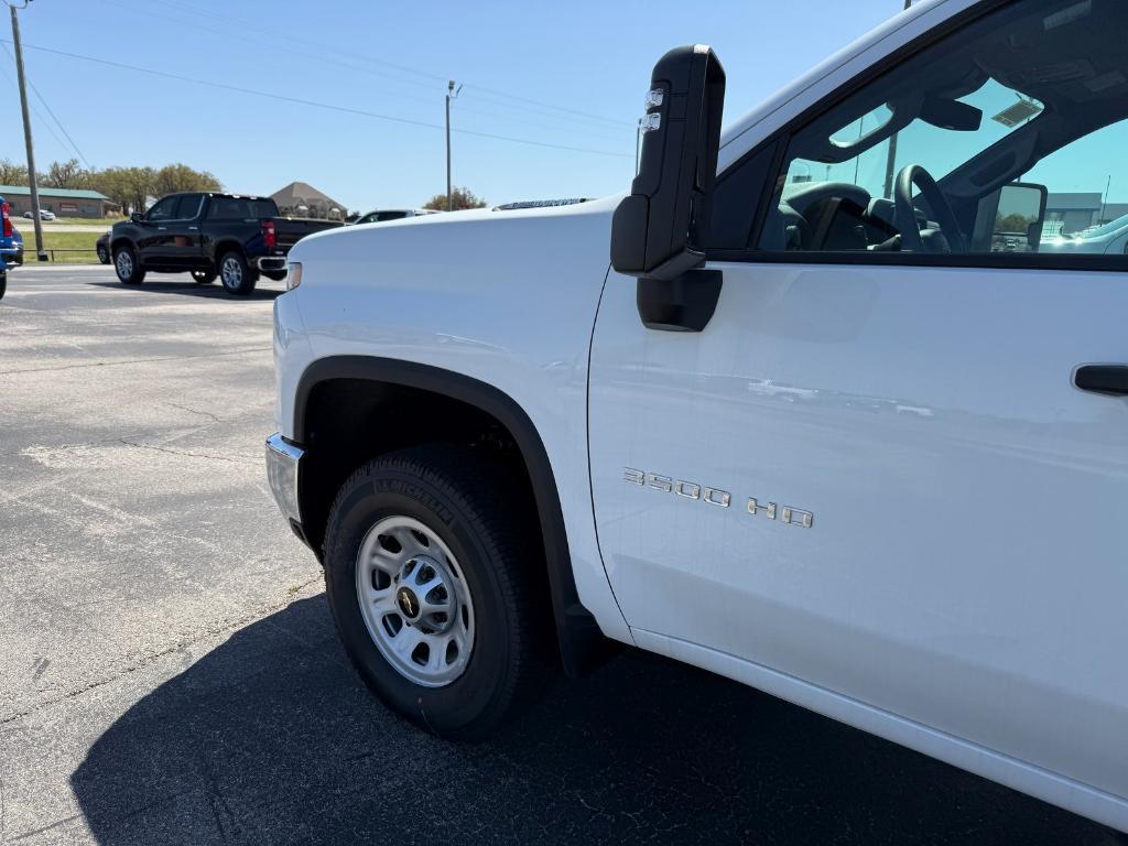 new 2025 Chevrolet Silverado 3500 car, priced at $69,208