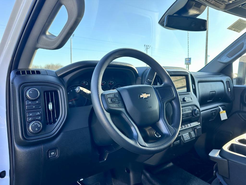 new 2025 Chevrolet Silverado 2500 car, priced at $49,087