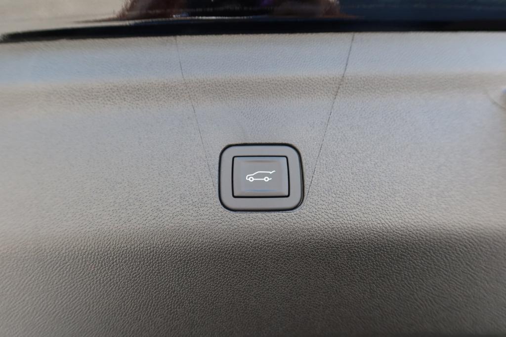 new 2025 Chevrolet Tahoe car, priced at $76,191