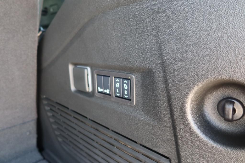 new 2025 Chevrolet Tahoe car, priced at $76,191