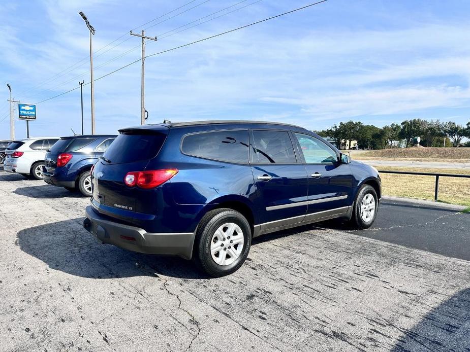 used 2011 Chevrolet Traverse car, priced at $5,876