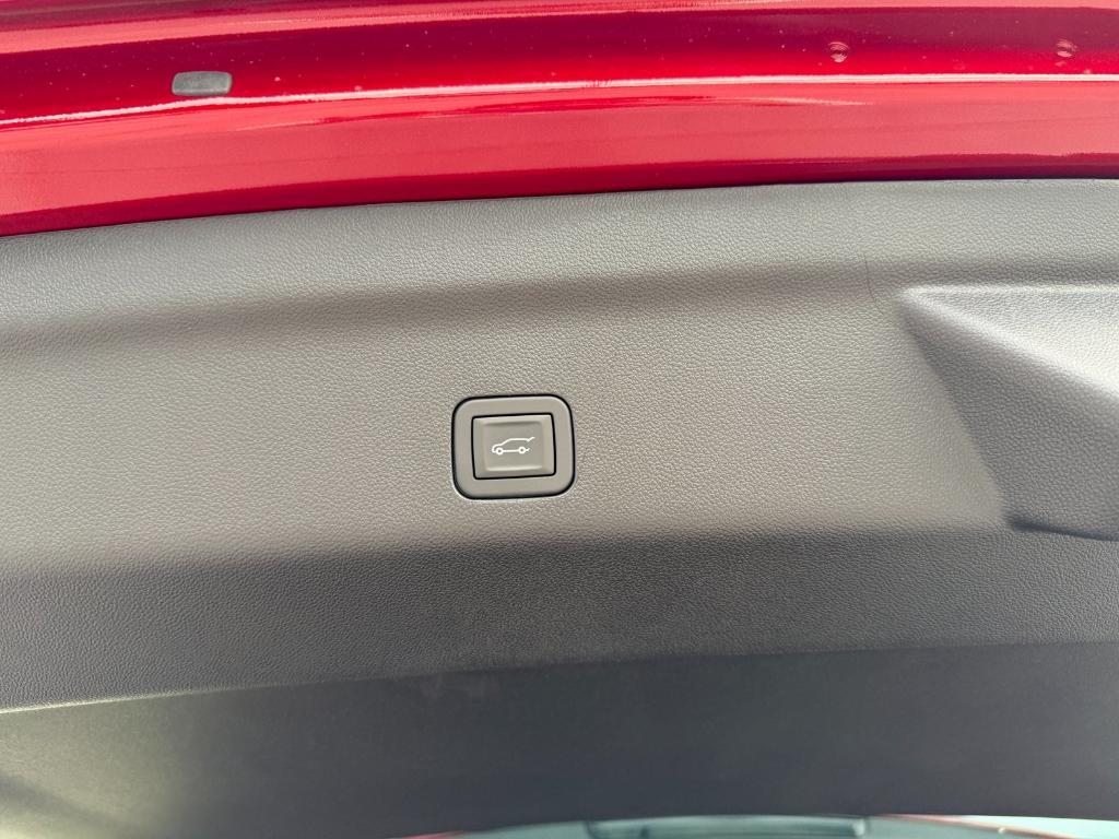 new 2025 Chevrolet Tahoe car, priced at $77,036