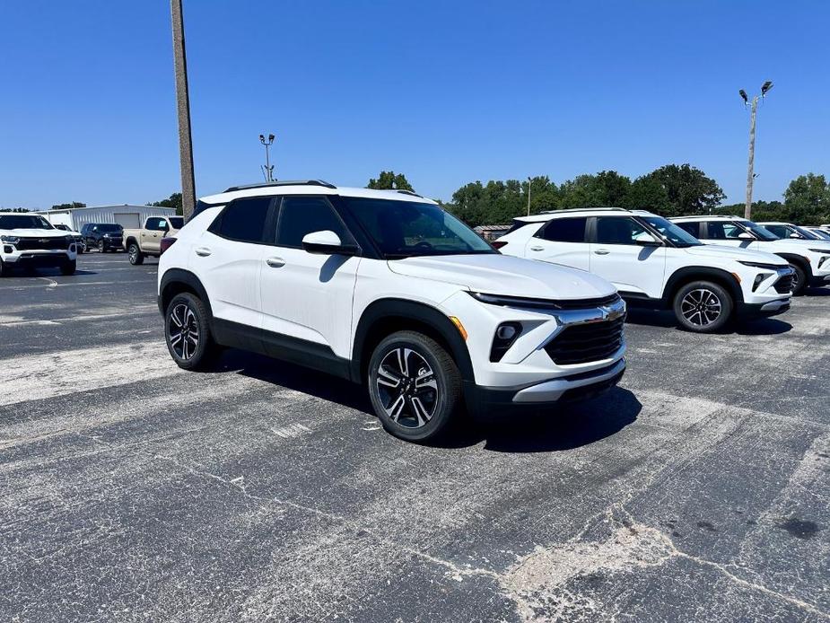 new 2024 Chevrolet TrailBlazer car, priced at $29,906