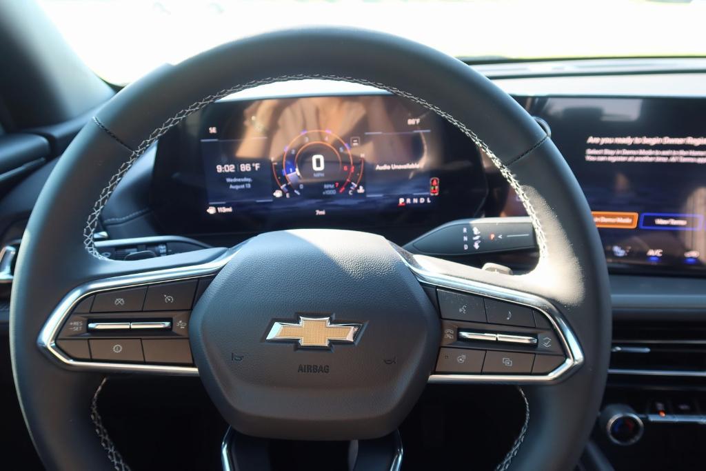 new 2026 Chevrolet Traverse car, priced at $44,558