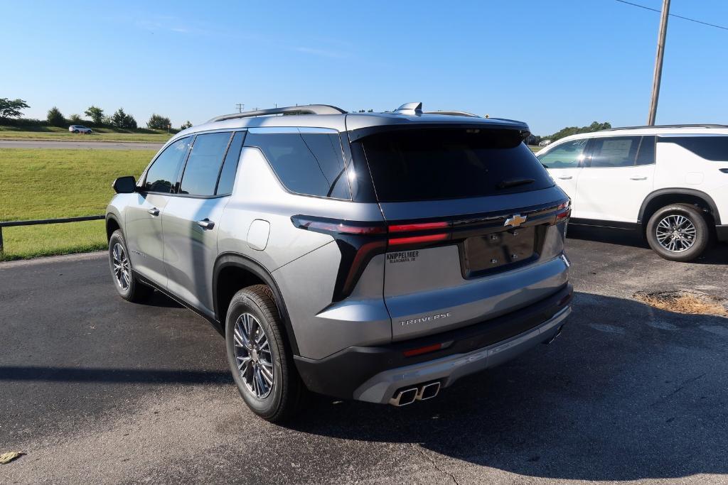 new 2026 Chevrolet Traverse car, priced at $44,558