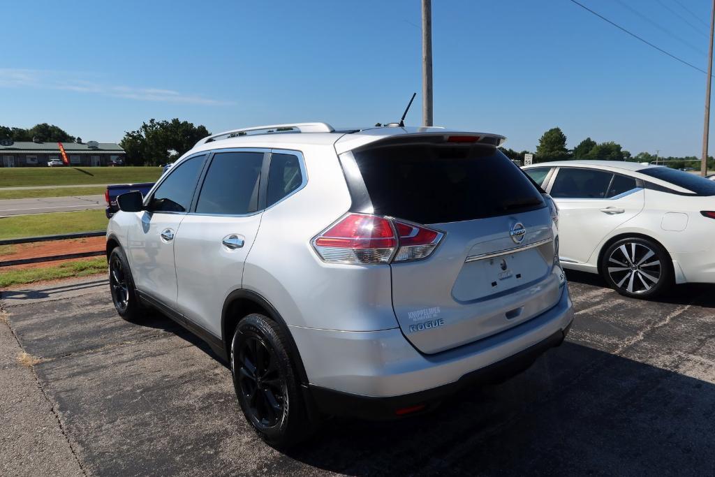 used 2014 Nissan Rogue car, priced at $7,944