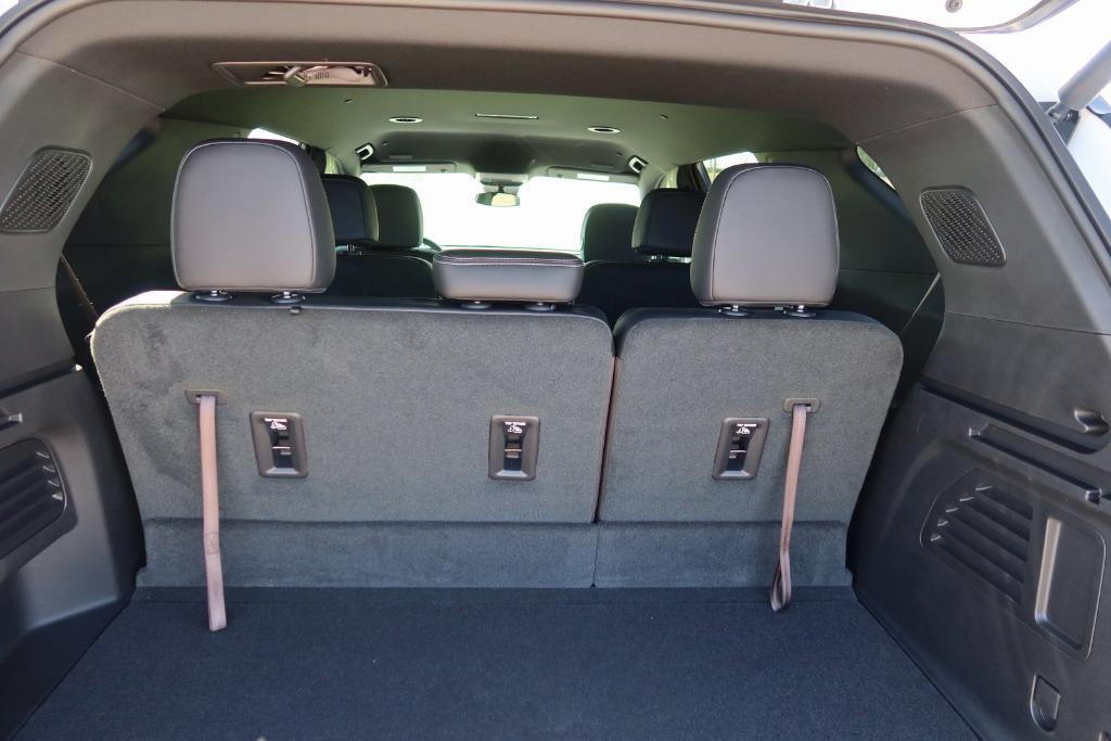 new 2025 Chevrolet Traverse car, priced at $44,045
