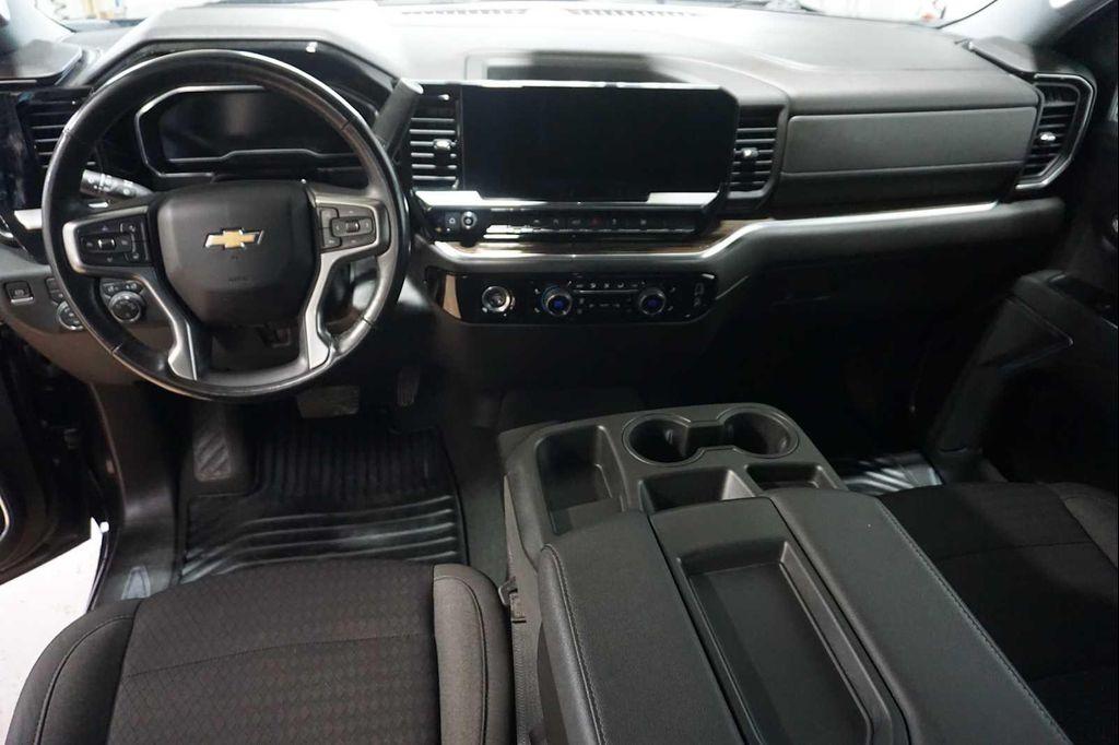 used 2022 Chevrolet Silverado 1500 car, priced at $38,975