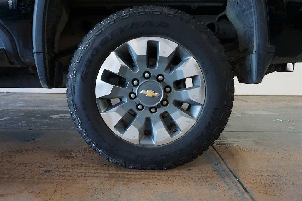 used 2023 Chevrolet Silverado 2500 car, priced at $45,999