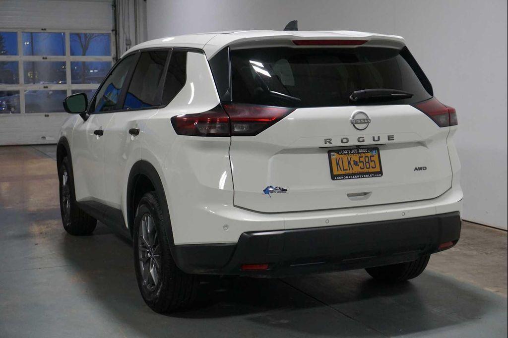 used 2024 Nissan Rogue car, priced at $21,888